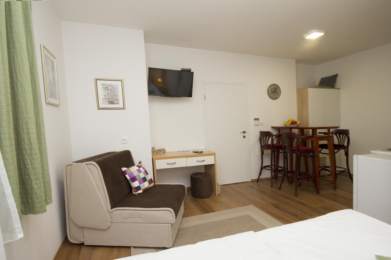 Sweet Dreams Studio Apartment Сараєво Екстер'єр фото