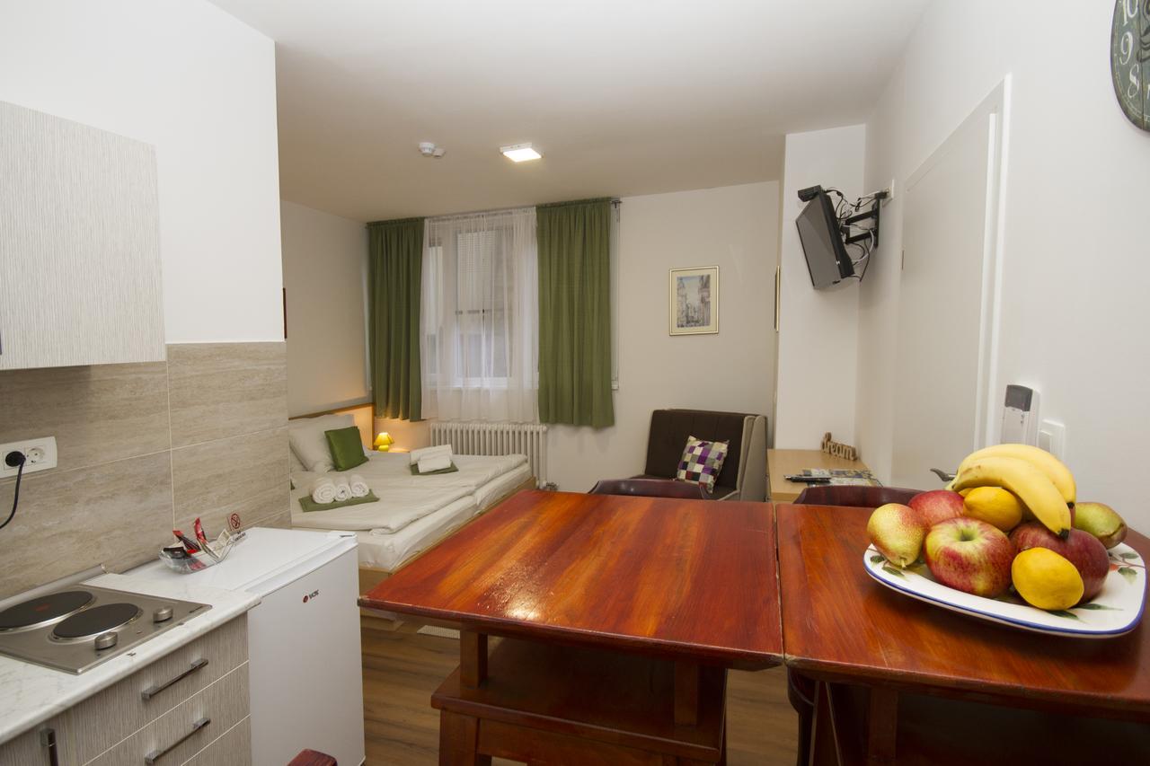 Sweet Dreams Studio Apartment Сараєво Екстер'єр фото